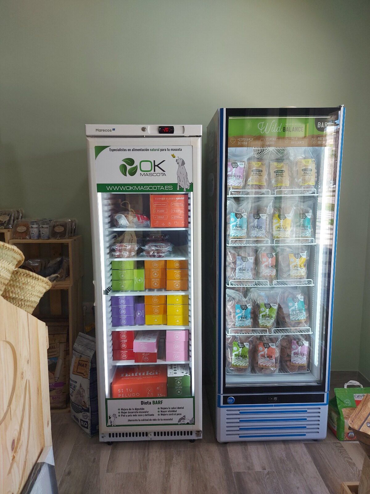 Comida natural para perros y gatos en Málaga, Teatinos y alrededores